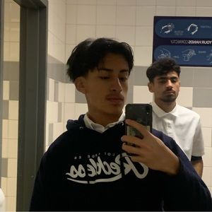 Meet your Posher, Marcos